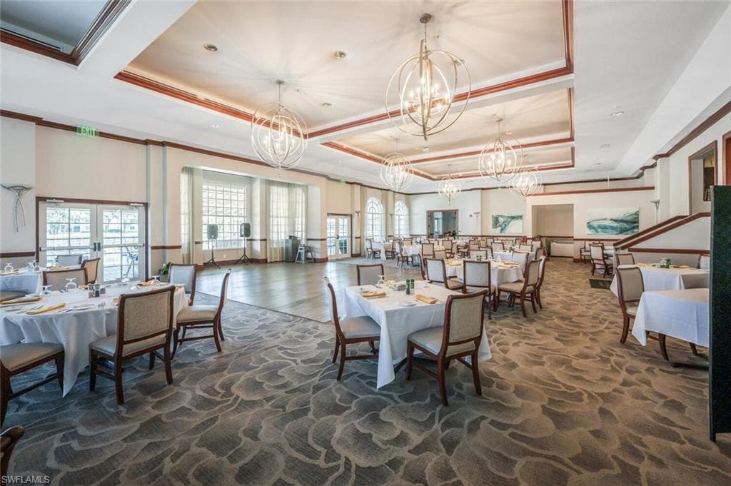 317 Harvard LN, NAPLES FL 34104-45