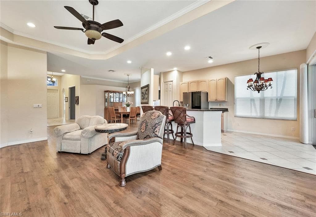 317 Harvard LN, NAPLES FL 34104-6