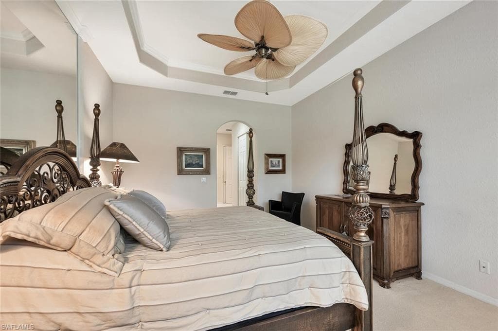 317 Harvard LN, NAPLES FL 34104-23