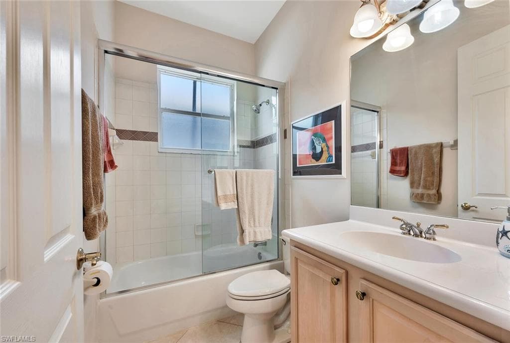 317 Harvard LN, NAPLES FL 34104-29