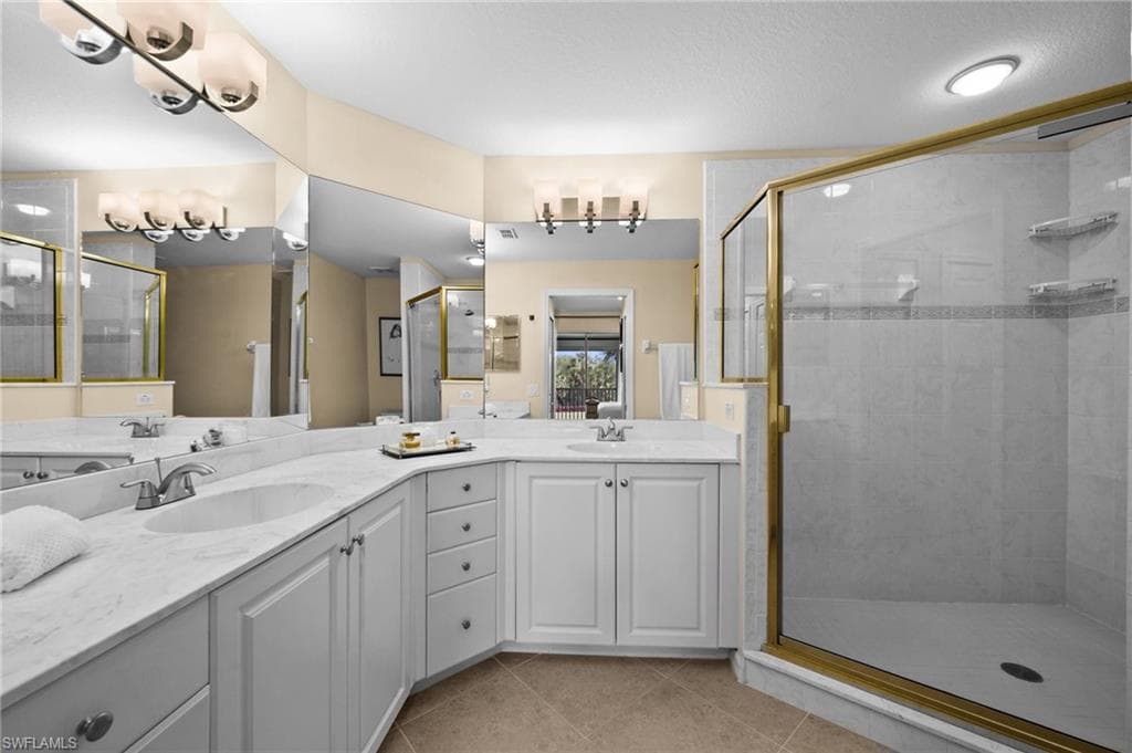 6095 Pinnacle LN # 1304, NAPLES FL 34110-27