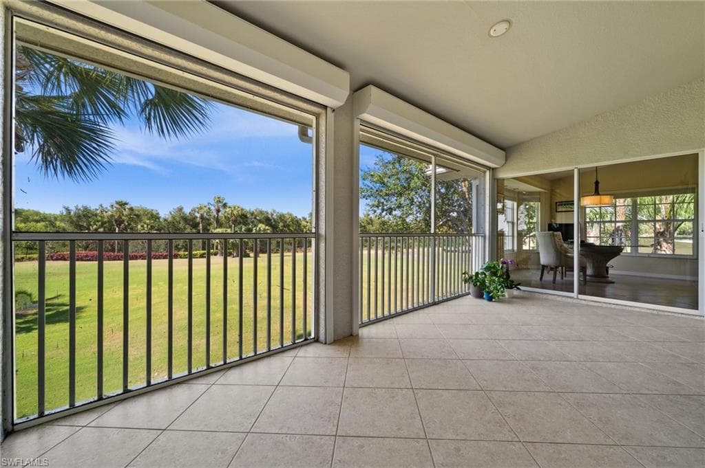 6095 Pinnacle LN # 1304, NAPLES FL 34110-8