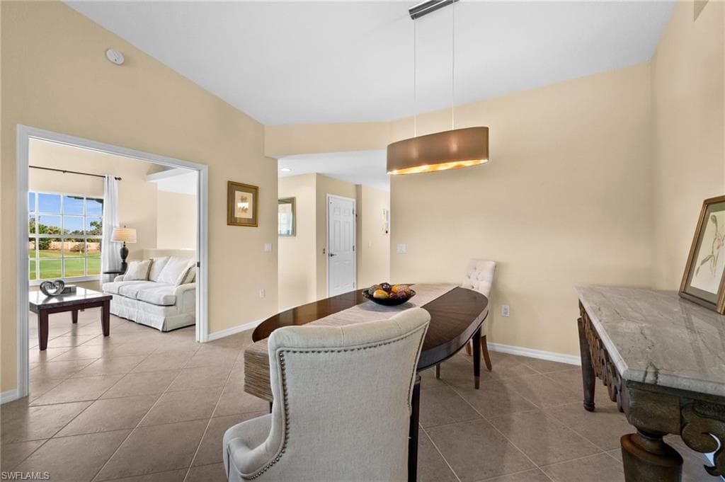 6095 Pinnacle LN # 1304, NAPLES FL 34110-29