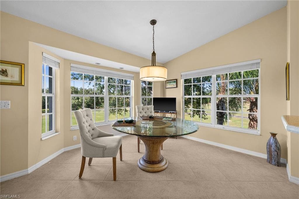 6095 Pinnacle LN # 1304, NAPLES FL 34110-9