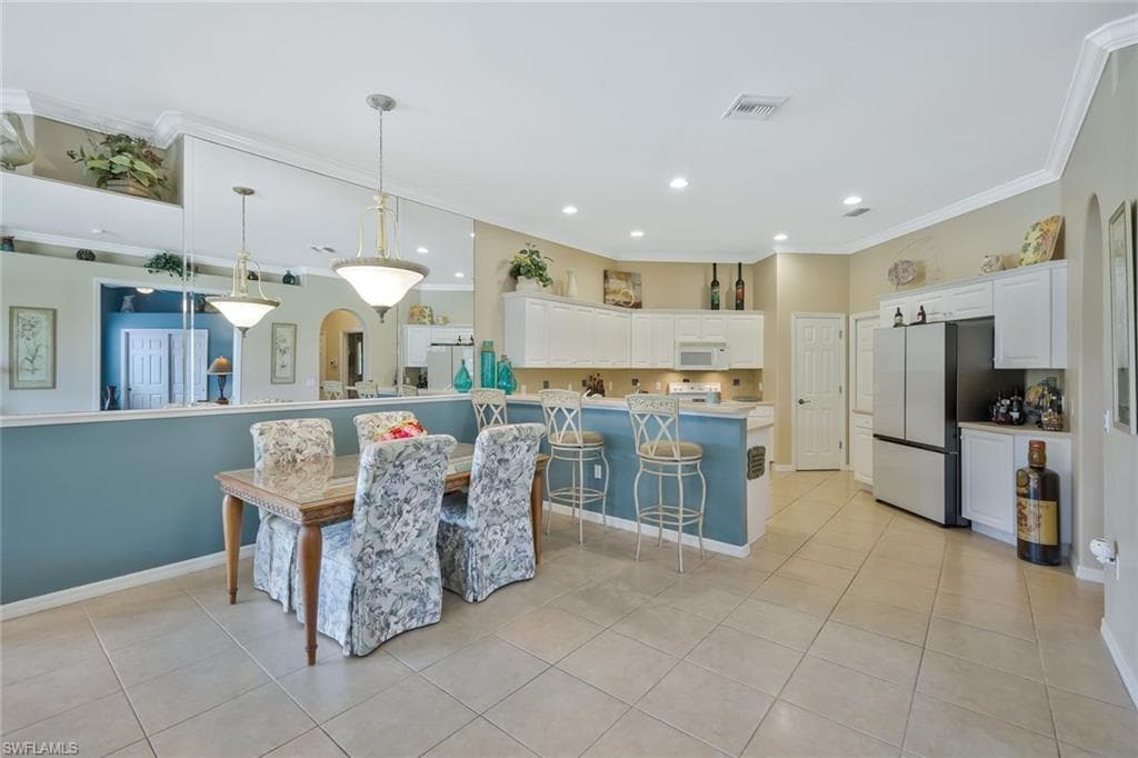 12732 Fox Ridge DR, BONITA SPRINGS FL 34135-9