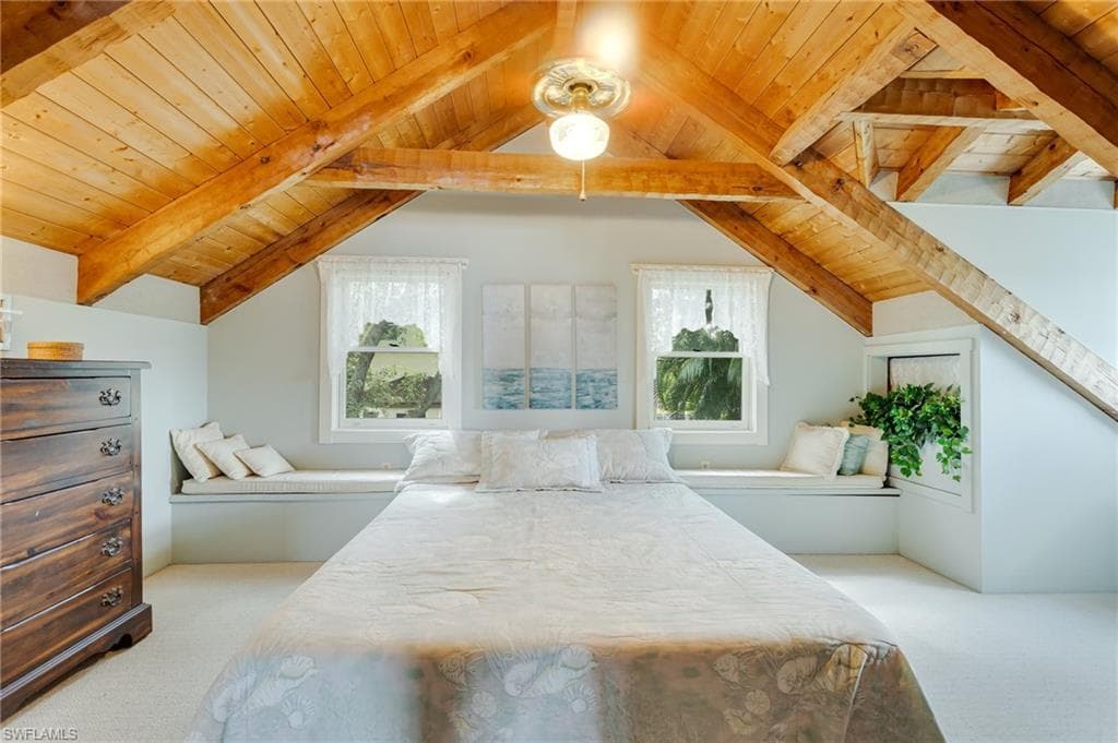 18631 Baseleg AVE, NORTH FORT MYERS FL 33917-21