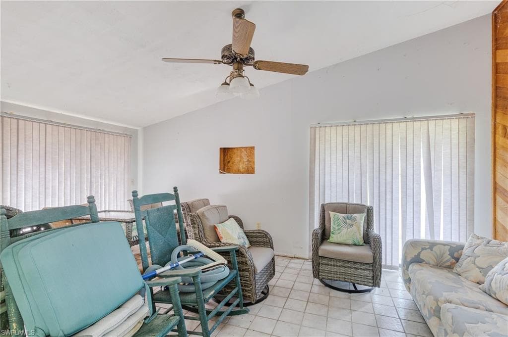 18631 Baseleg AVE, NORTH FORT MYERS FL 33917-29