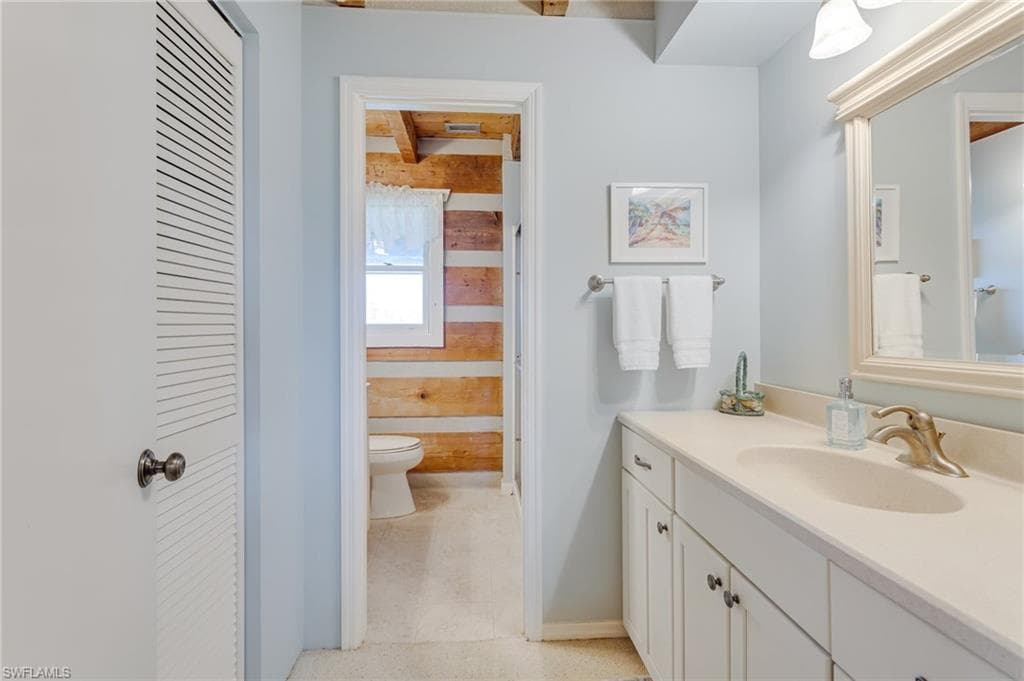 18631 Baseleg AVE, NORTH FORT MYERS FL 33917-18