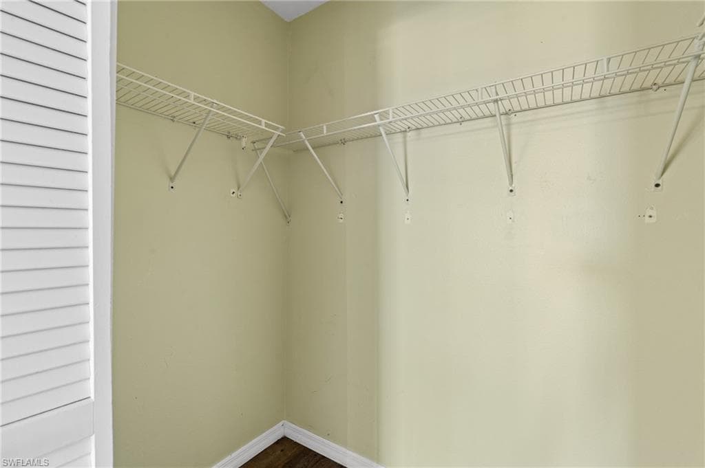 5323 Treetops DR # T203, NAPLES FL 34113-21