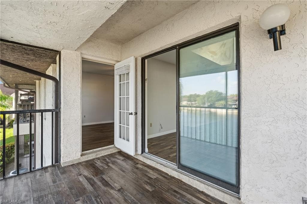 5323 Treetops DR # T203, NAPLES FL 34113-23