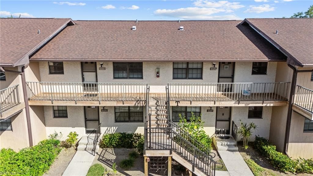 5323 Treetops DR # T203, NAPLES FL 34113-34