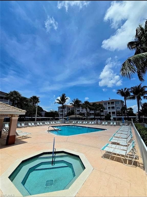 11711 Pasetto LN # 107, FORT MYERS FL 33908-2