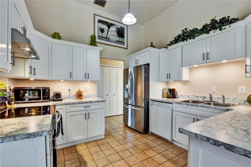 1803 Golfside Village DR, LEHIGH ACRES FL 33936-15