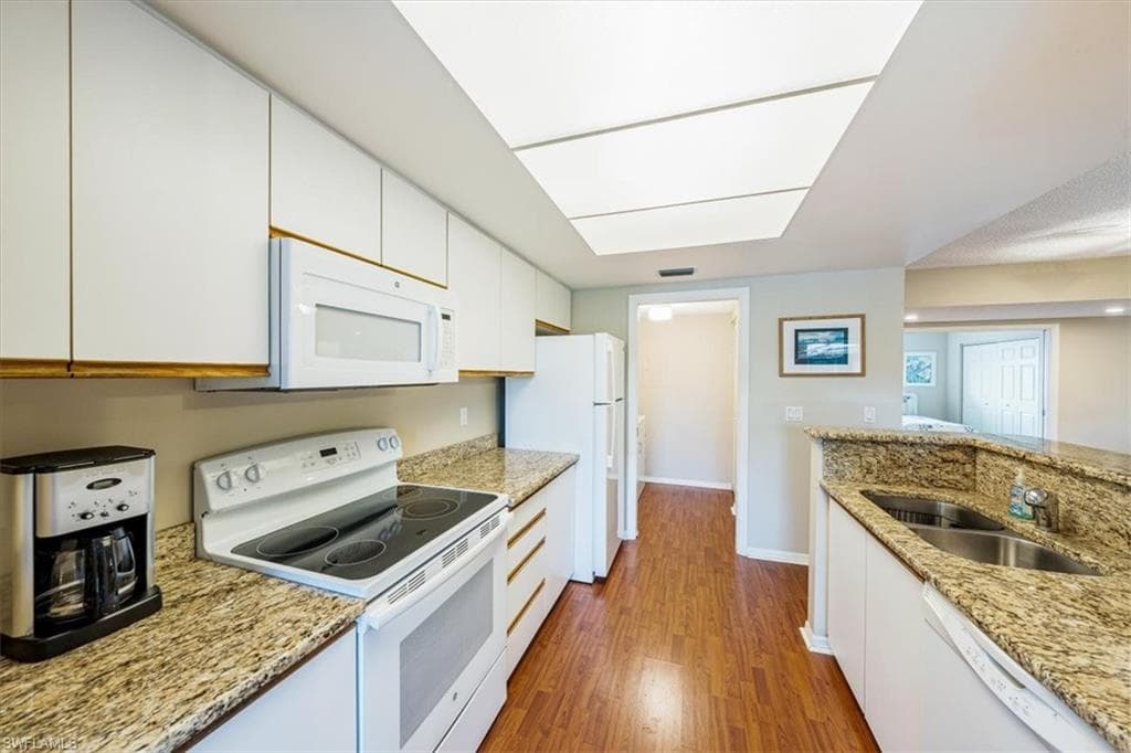 64 4th ST # B208, BONITA SPRINGS FL 34134-7