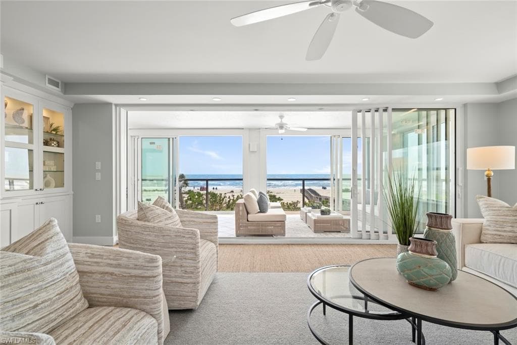 2549 W Gulf DR # 102, SANIBEL FL 33957-5