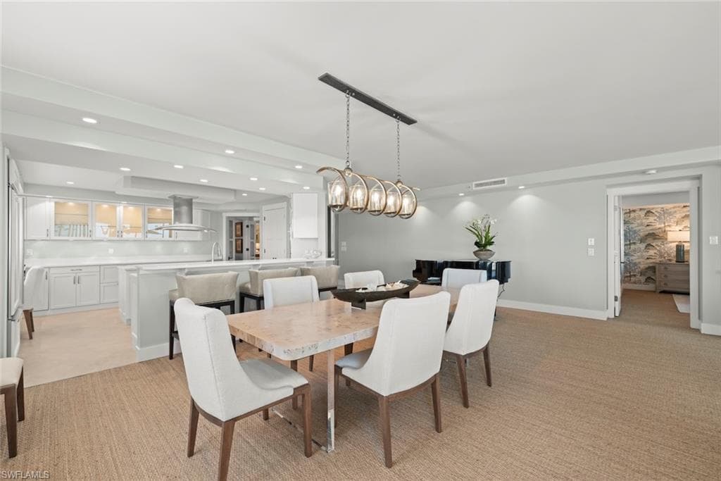 2549 W Gulf DR # 102, SANIBEL FL 33957-16