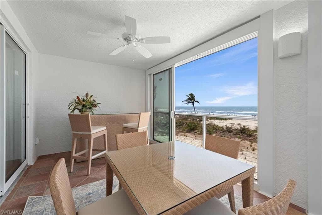 2549 W Gulf DR # 102, SANIBEL FL 33957-14