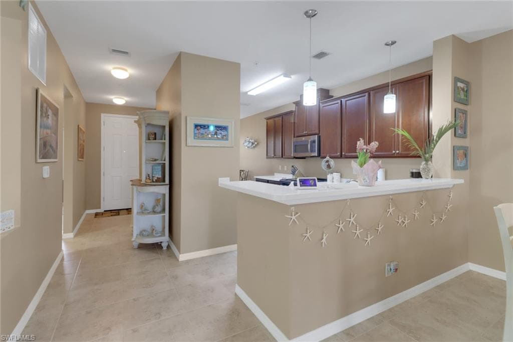 9941 Periwinkle Preserve LN # 106, FORT MYERS FL 33919-7