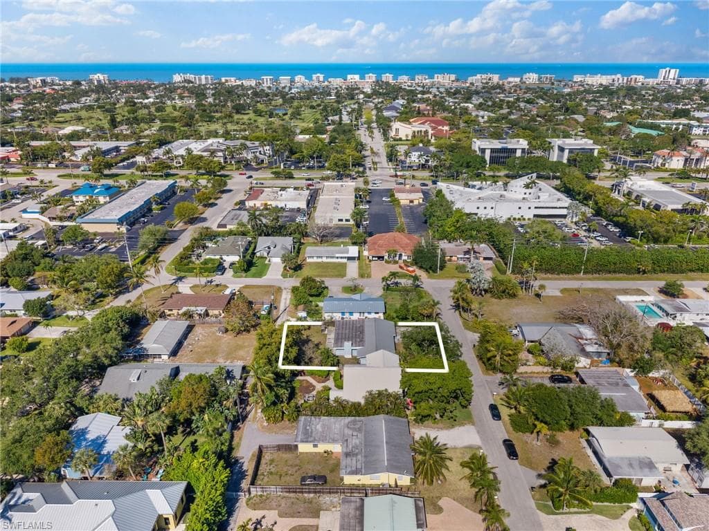 1032 29th AVE N, NAPLES FL 34103-6