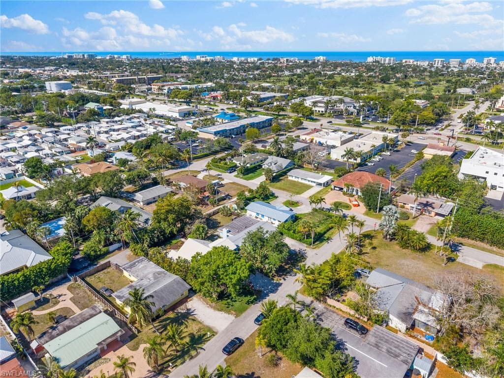 1032 29th AVE N, NAPLES FL 34103-2