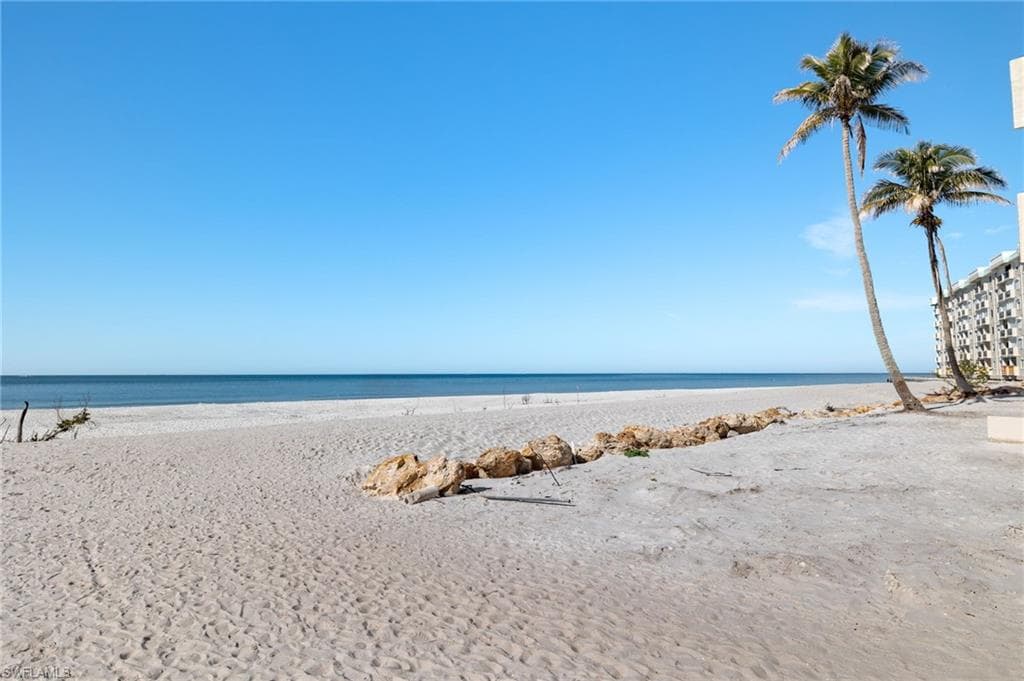 4491 Bay Beach LN # 113, FORT MYERS BEACH FL 33931-25