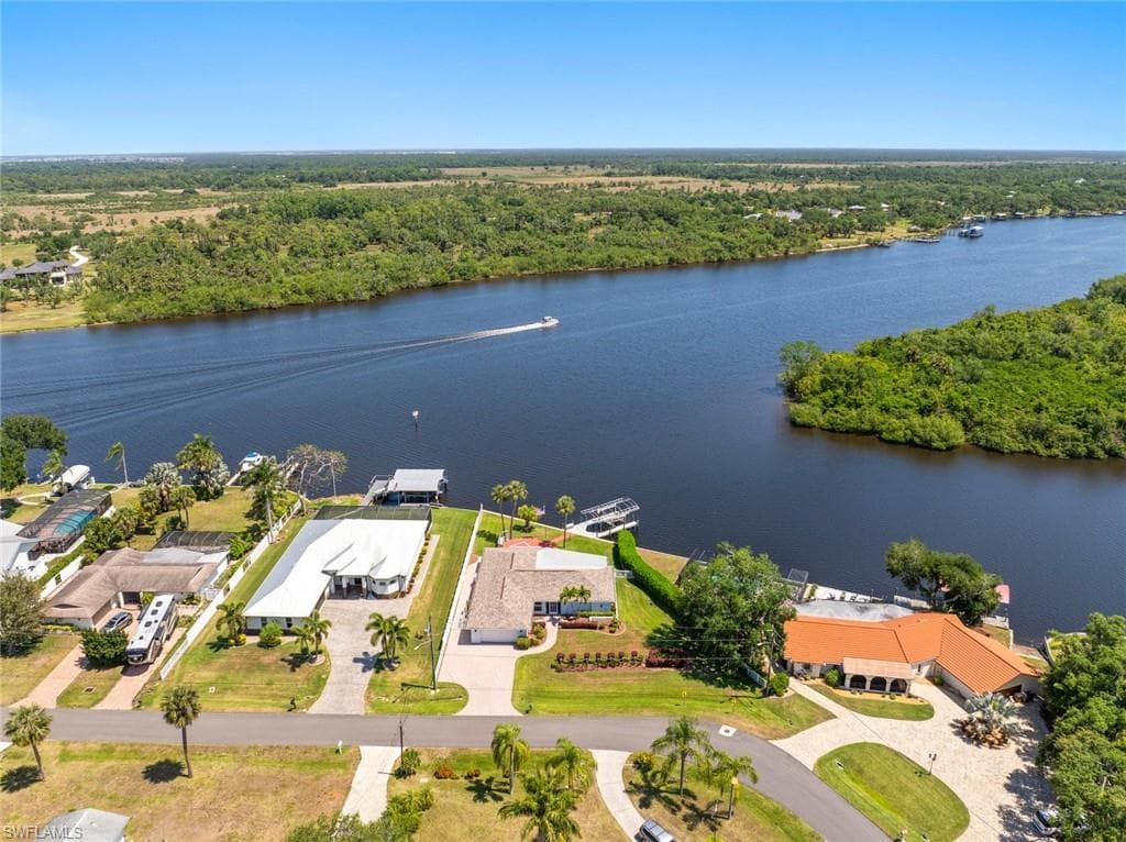 13794 River Forest DR, FORT MYERS FL 33905-27