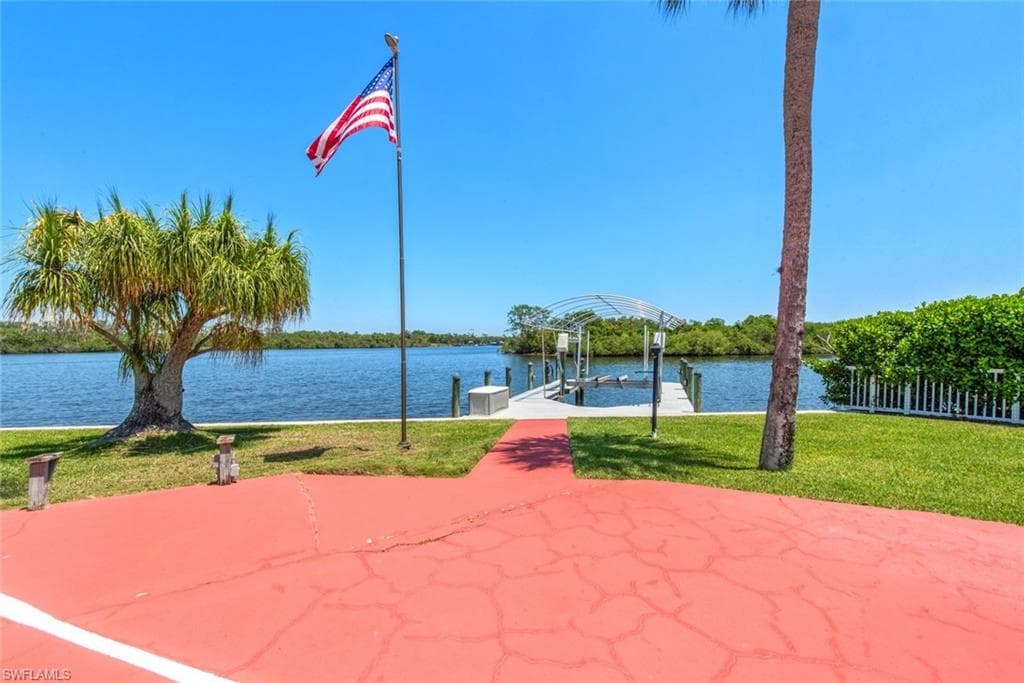 13794 River Forest DR, FORT MYERS FL 33905-23