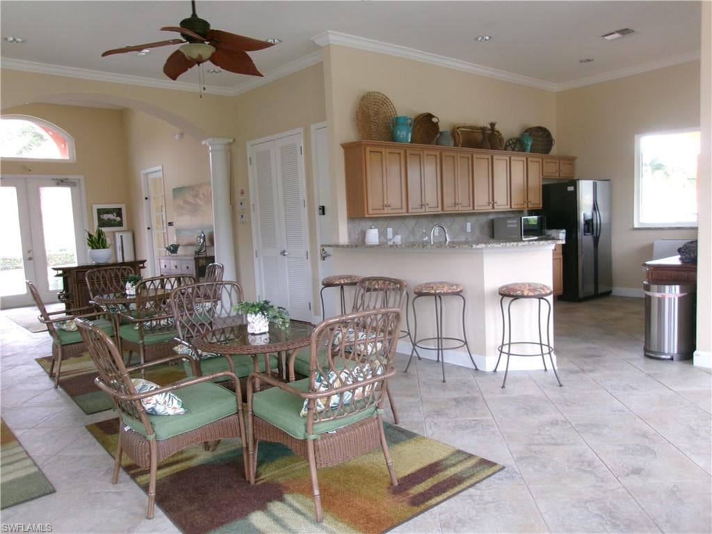 174 Shadroe Cove CIR 1002-48