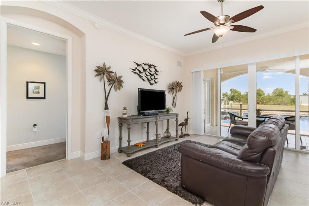 174 Shadroe Cove CIR # 1002, CAPE CORAL FL 33991-13