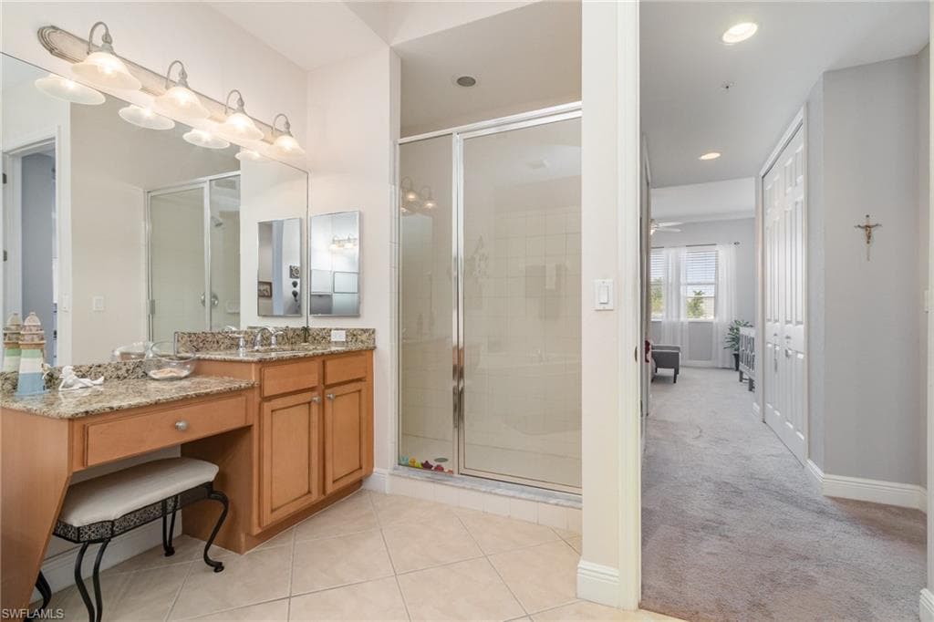 174 Shadroe Cove CIR # 1002, CAPE CORAL FL 33991-18