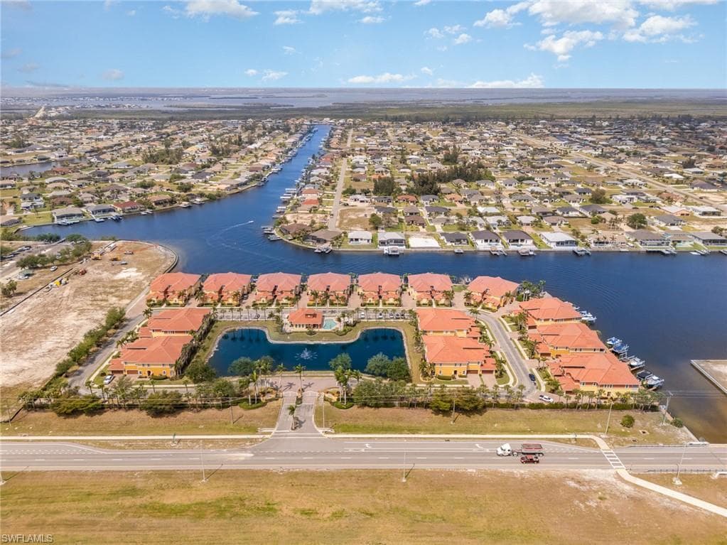 174 Shadroe Cove CIR # 1002, CAPE CORAL FL 33991-28