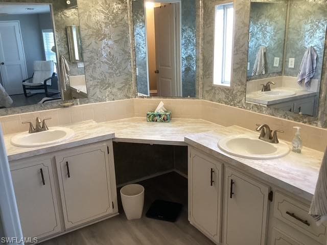 10 Le Mans DR, NAPLES FL 34112-22