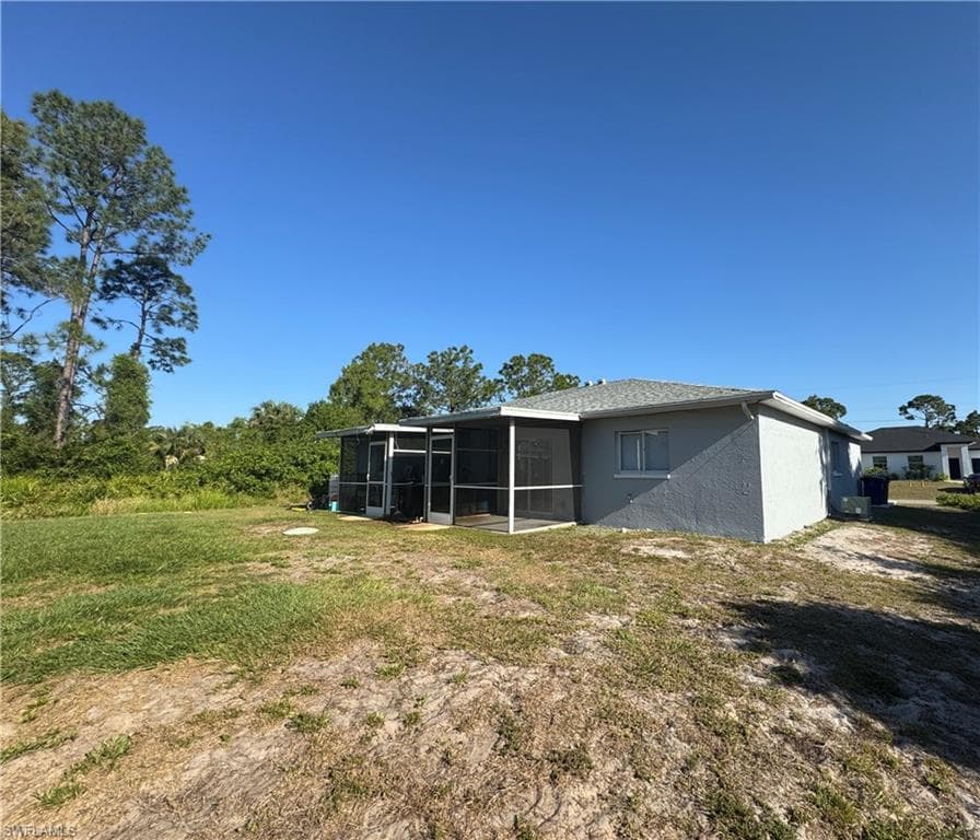 5031 Locke LN, LEHIGH ACRES FL 33973-2