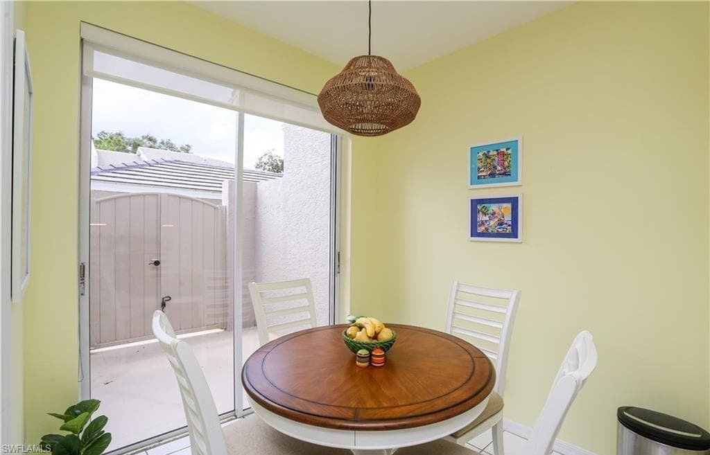 3775 Fieldstone BLVD # 102, NAPLES FL 34109-10