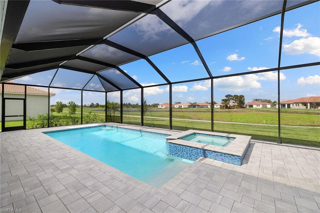 18713 Lake Hammock DR, NAPLES FL 34114-26