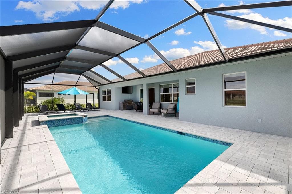 18713 Lake Hammock DR, NAPLES FL 34114-31