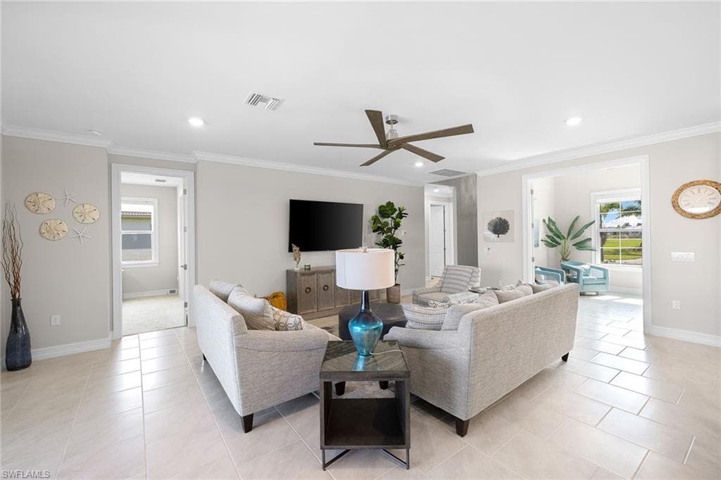 18713 Lake Hammock DR, NAPLES FL 34114-4