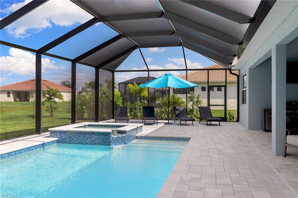 18713 Lake Hammock DR, NAPLES FL 34114-30