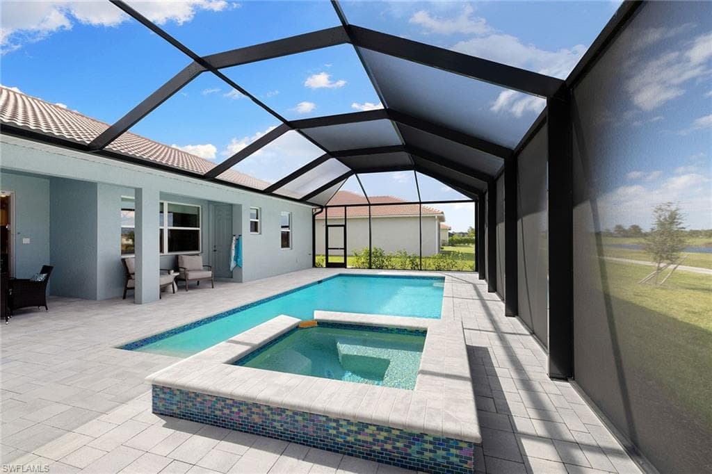 18713 Lake Hammock DR, NAPLES FL 34114-28