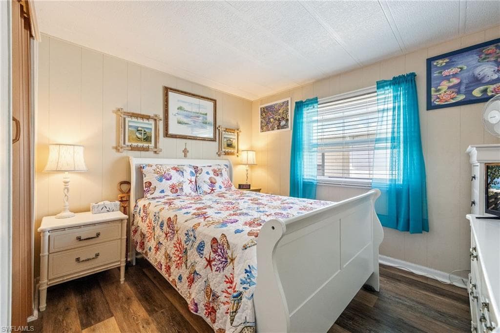 273 Boros DR, NORTH FORT MYERS FL 33903-26