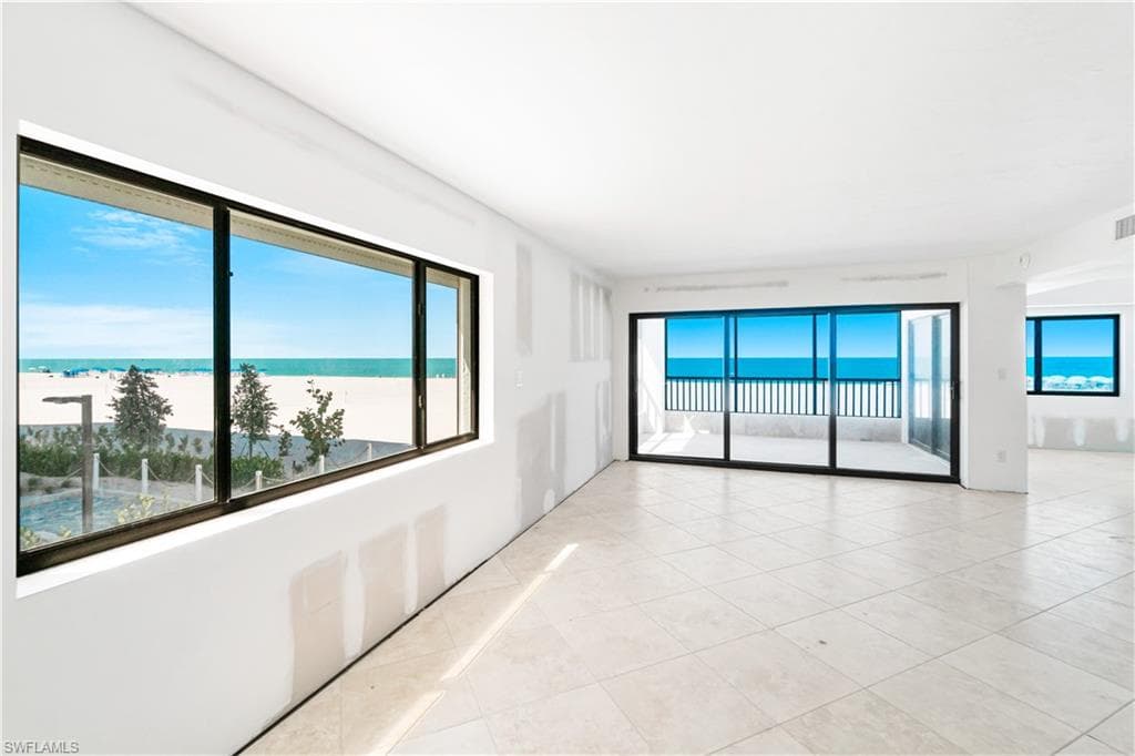 26130 Hickory BLVD # 1B, BONITA SPRINGS FL 34134-1