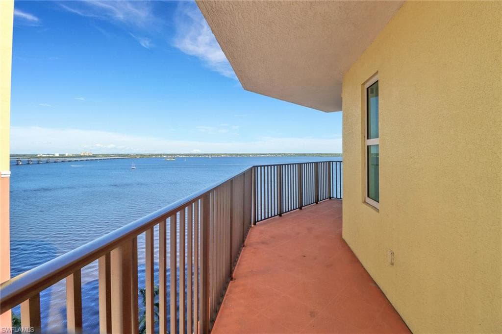 2797 1 ST # 1001, FORT MYERS FL 33916-25