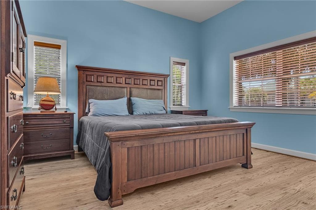 305 Storter AVE N # 5, EVERGLADES CITY FL 34139-16