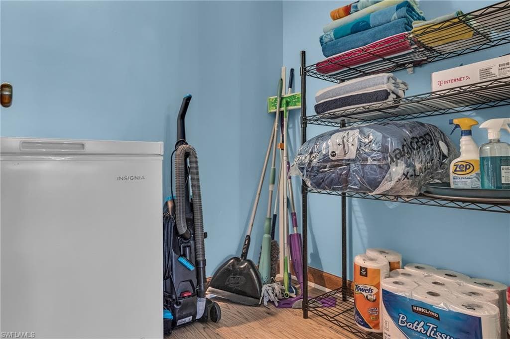 305 Storter AVE N # 5, EVERGLADES CITY FL 34139-24