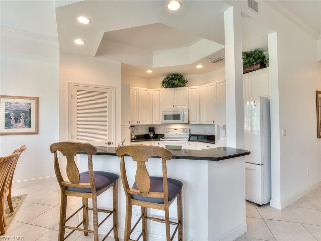 3921 Kens WAY # 2303, BONITA SPRINGS FL 34134-6