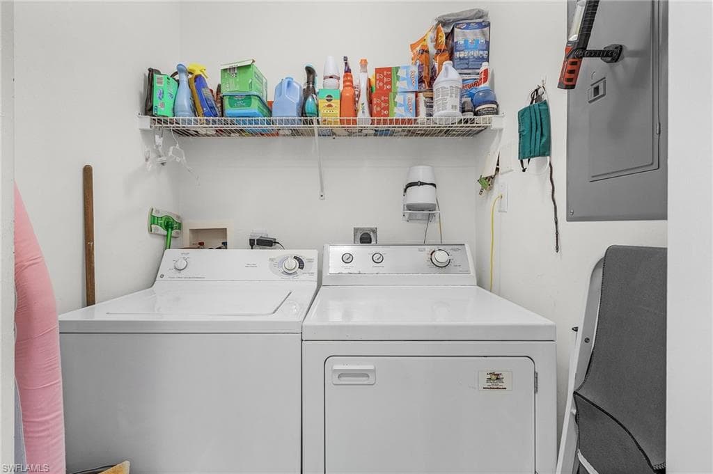 4013 Palm Tree BLVD # 202, CAPE CORAL FL 33904-16