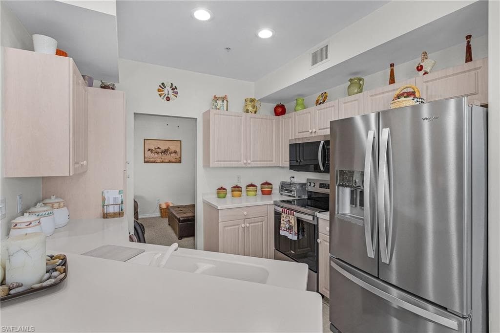 4013 Palm Tree BLVD # 202, CAPE CORAL FL 33904-10