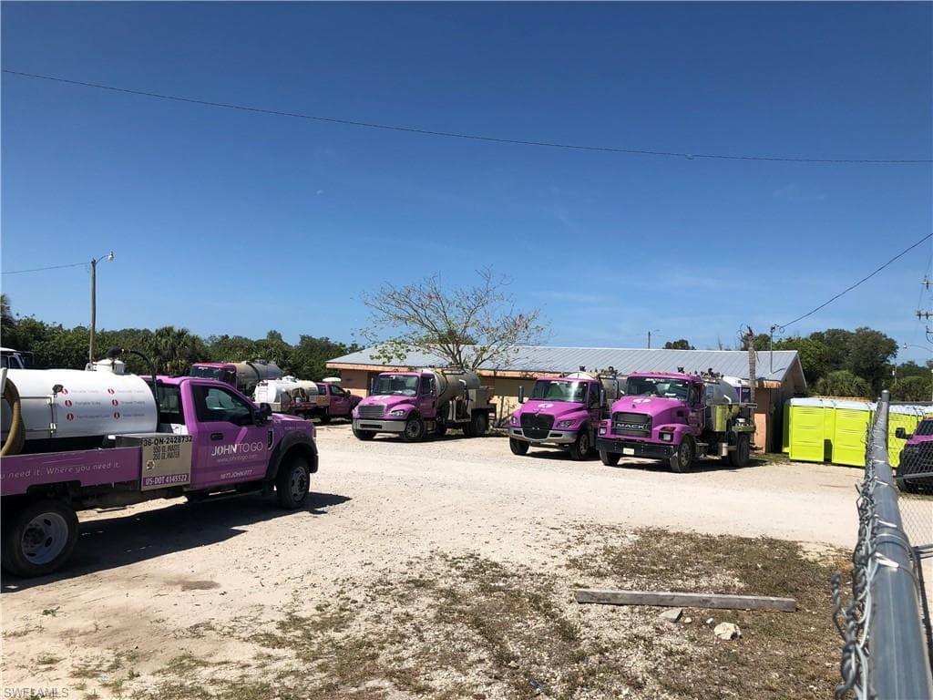 18931 State Rd 31 ( Babcock Ranch Rd) RD, NORTH FORT MYERS FL 33917-4