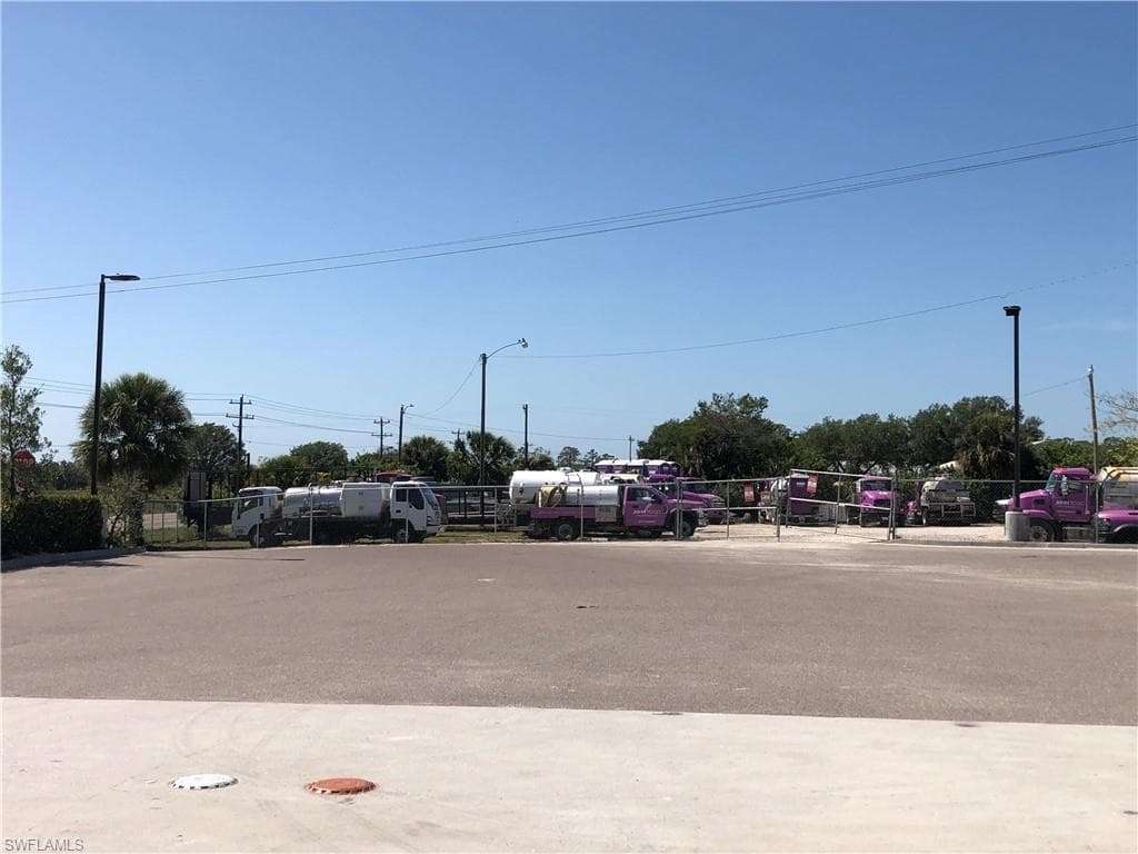 18931 State Rd 31 ( Babcock Ranch Rd) RD, NORTH FORT MYERS FL 33917-3