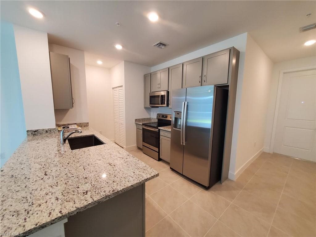 26401 Coco Cay CIR # 102, BONITA SPRINGS FL 34135-1